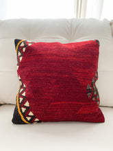 Maroon Kilim Pillowcase - Naqsha