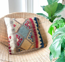 Multicolour Kilim Pillowcase - Naqsha
